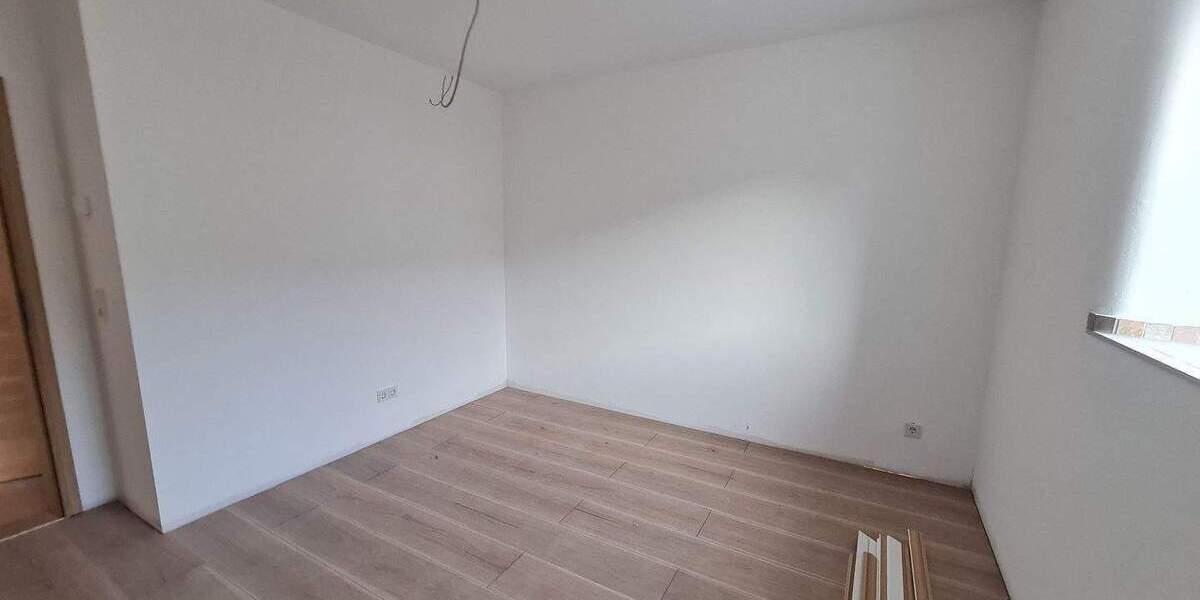 Etagenwohnung Losheim am See Losheim - 3 Zimmer, 77 m&sup2;, 825&euro; | Angebot:24820427