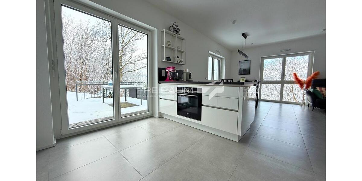 Einfamilienhaus Wilnsdorf - 4 Zimmer, 120 m&sup2;, 1.400&euro; | Angebot:24752062