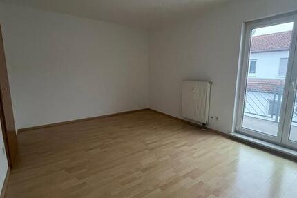 Wohnung Riedstadt - 2 Zimmer, 70 m&sup2;, 760&euro; | Angebot:26249525