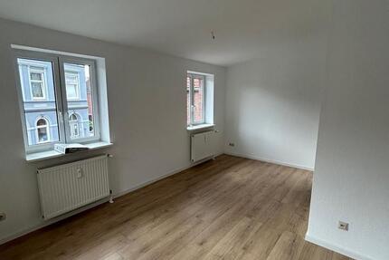 Wohnung Uetersen - 2 Zimmer, 64 m&sup2;, 900&euro; | Angebot:27554055