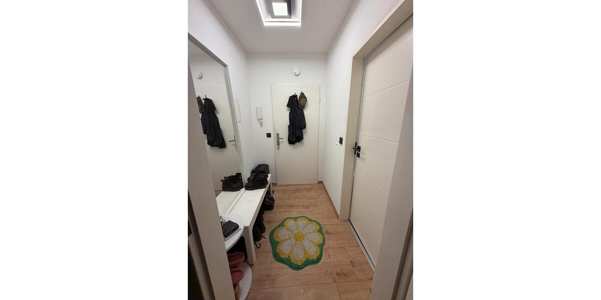 Dachgeschoßwohnung Regensburg Konradsiedlung - 1 Zimmer, 34 m&sup2;, 700&euro; | Angebot:26277303