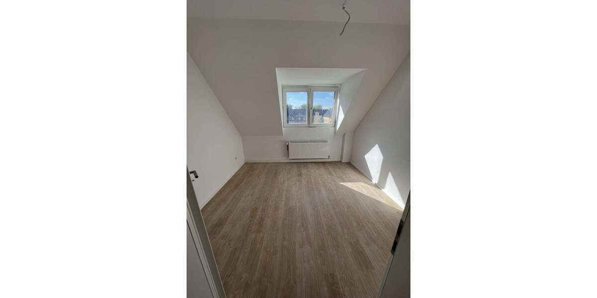 Wohnung zum Mieten in Gelsenkirchen 470 € 80 m² 3 zimmer