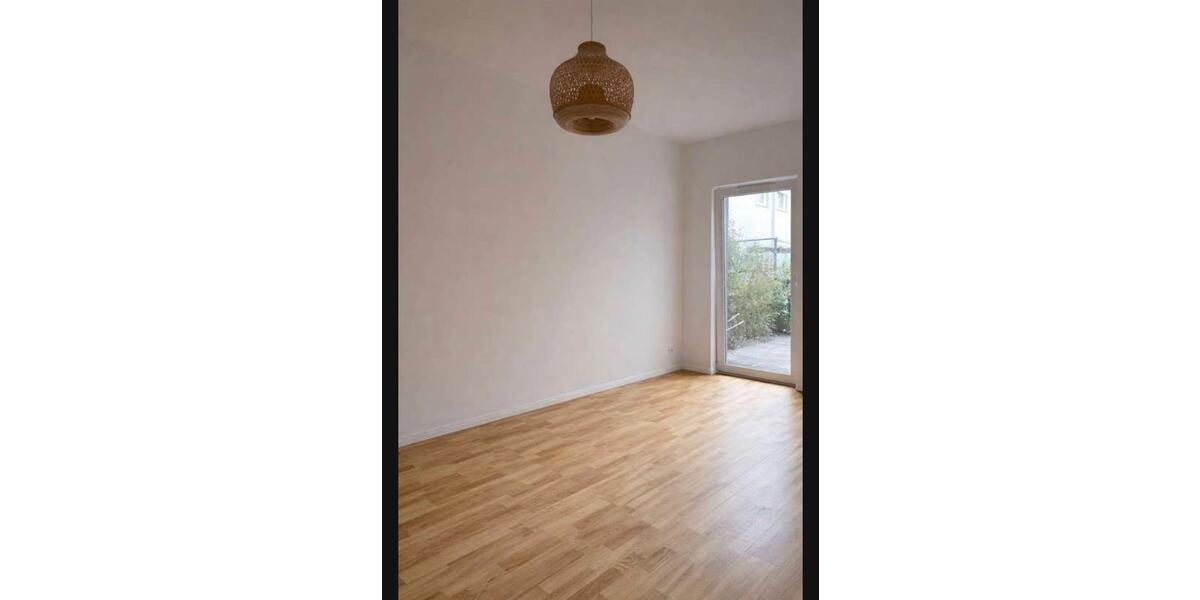 Erdgeschoßwohnung Berlin Treptow-Köpenick - 3 Zimmer, 75 m&sup2;, 1.768&euro; | Angebot:25258935