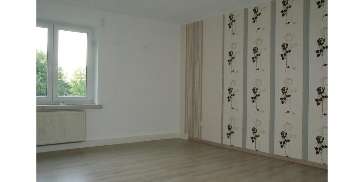 Etagenwohnung Grünhainichen - 3 Zimmer, 72 m&sup2;, 380&euro; | Angebot:24651350