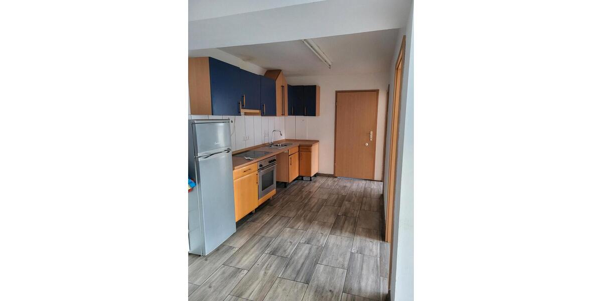 Erdgeschoßwohnung Tuttlingen - 3 Zimmer, 60 m&sup2;, 900&euro; | Angebot:25931291