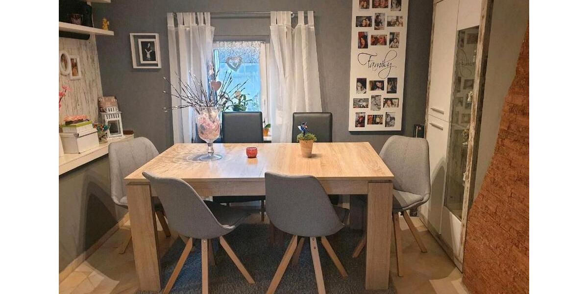 Einfamilienhaus Büdingen - 4 Zimmer, 130 m&sup2;, 1.100&euro; | Angebot:25128265