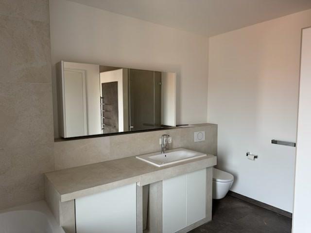 Etagenwohnung Cottbus - 3 Zimmer, 138 m&sup2;, 1.938&euro; | Angebot:26632400