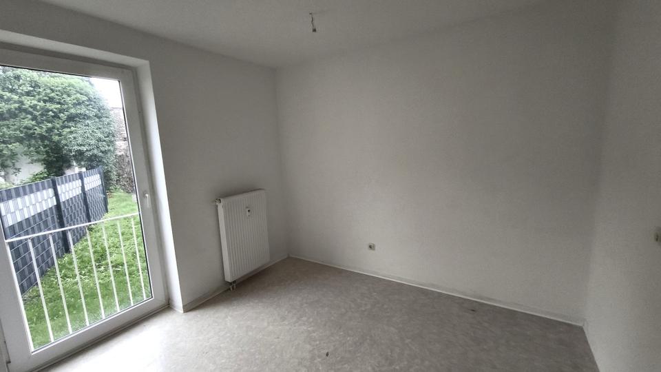 Erdgeschoßwohnung Burg - 2 Zimmer, 64 m&sup2;, 448&euro; | Angebot:24523503