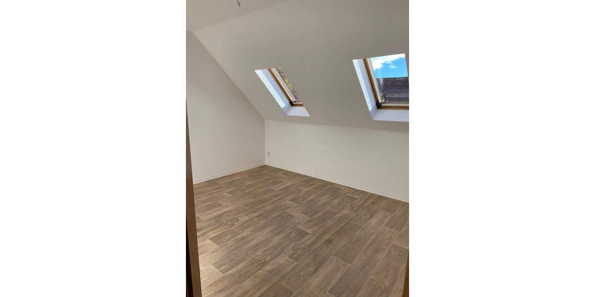 Etagenwohnung Wolmirstedt - 3 Zimmer, 77 m&sup2;, 500&euro; | Angebot:25732628