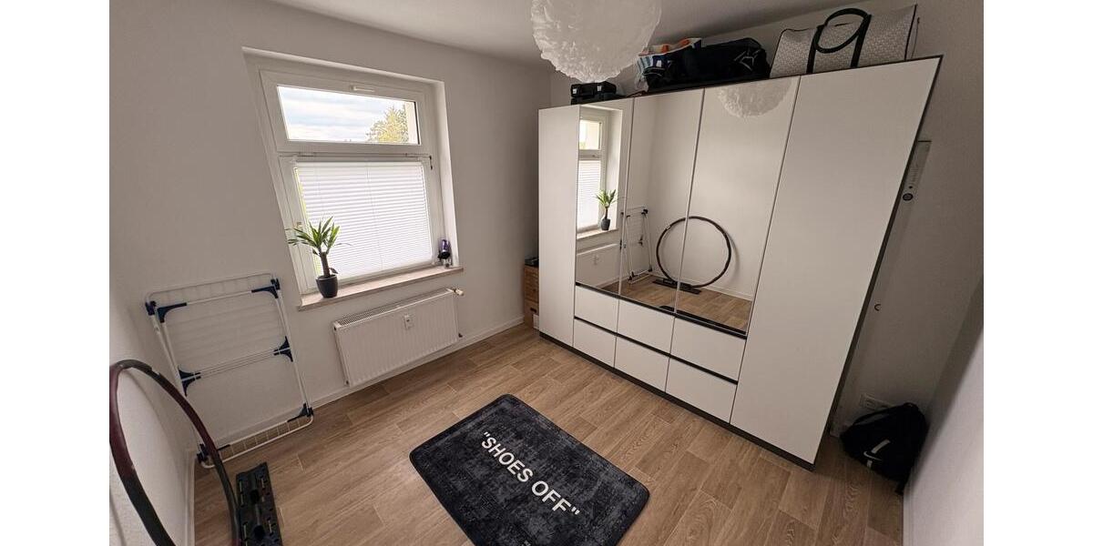 Etagenwohnung Schkopau - 3 Zimmer, 69 m&sup2;, 500&euro; | Angebot:26495158