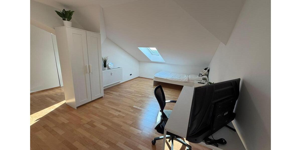 Etagenwohnung Bamberg Bamberg-Ost - 1 Zimmer, 297 m&sup2;, 435&euro; | Angebot:26560579