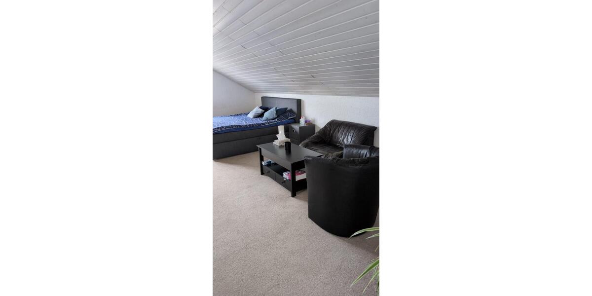 Wohnen auf Zeit Freiberg am Neckar - 20 Zimmer, 310 m&sup2;, 750&euro; | Angebot:26691463