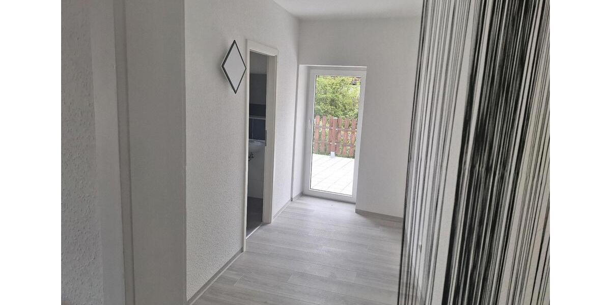 Einfamilienhaus Rammelsbach - 6 Zimmer, 155 m&sup2;, 1.200&euro; | Angebot:24606346