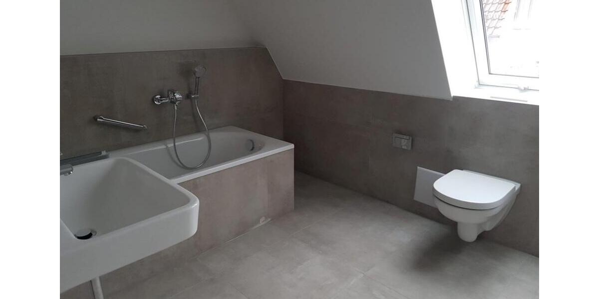 Maisonettenwohnung Schwieberdingen - 4 Zimmer, 140 m&sup2;, 1.899&euro; | Angebot:26047525