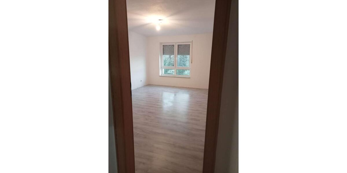 Etagenwohnung Hagen Hagen-Mitte - 2 Zimmer, 97 m&sup2;, 585&euro; | Angebot:26483500