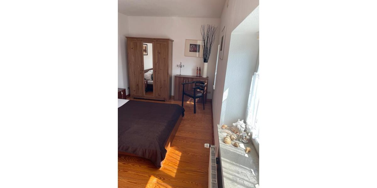 Erdgeschoßwohnung Schwerin Altstadt - 2 Zimmer, 60 m&sup2;, 1.250&euro; | Angebot:24552991