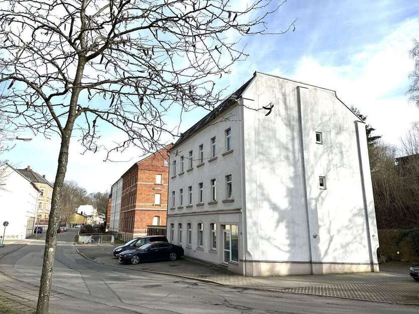 Wohnung zum Mieten in Zwickau 350 € 76.13 m²