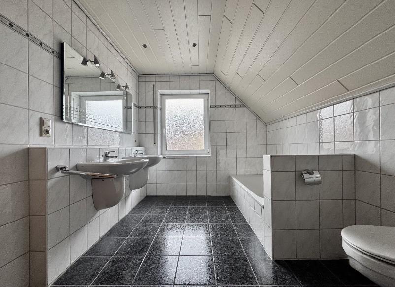 Einfamilienhaus Bad Essen - 7 Zimmer, 173 m&sup2;, 1.500&euro; | Angebot:26241990