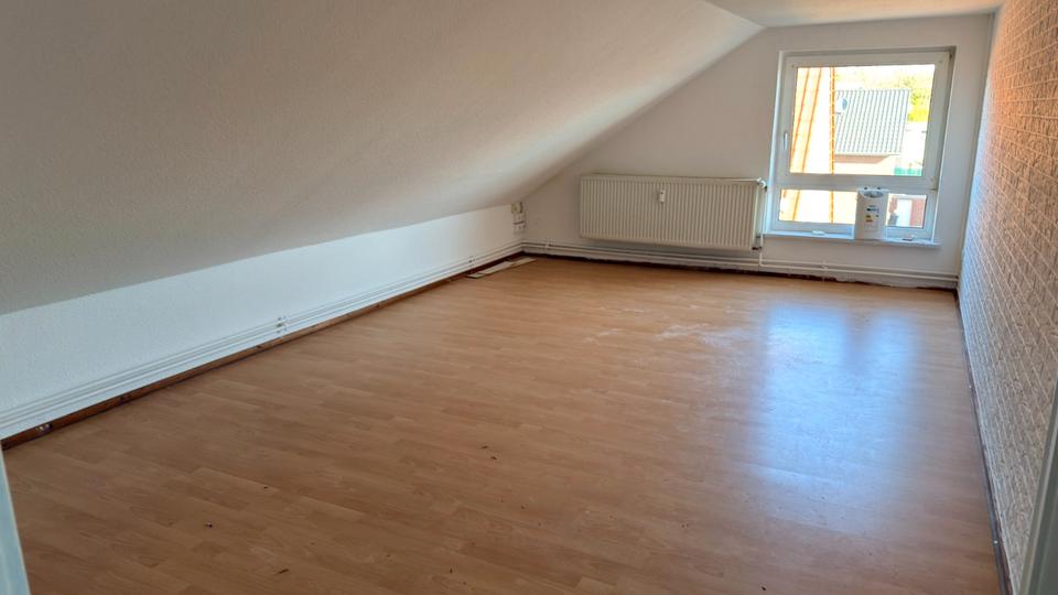 Dachgeschoßwohnung Löningen - 3 Zimmer, 60 m&sup2;, 450&euro; | Angebot:26564049