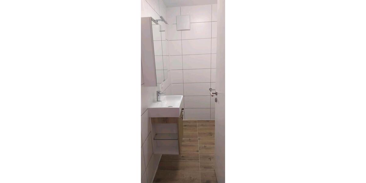 Erdgeschoßwohnung Pfalzgrafenweiler - 3 Zimmer, 68 m&sup2;, 600&euro; | Angebot:24830891