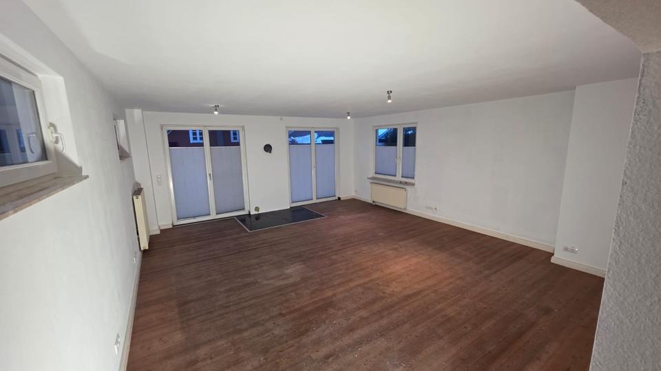 Einfamilienhaus Harrislee - 7.5 Zimmer, 190 m&sup2;, 1.820&euro; | Angebot:24764023