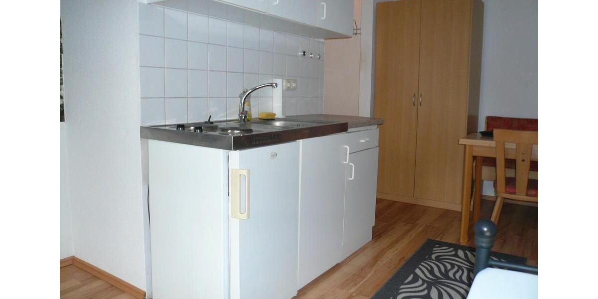 Erdgeschoßwohnung Lüdersdorf - 1 Zimmer, 21 m&sup2;, 170&euro; | Angebot:26635654