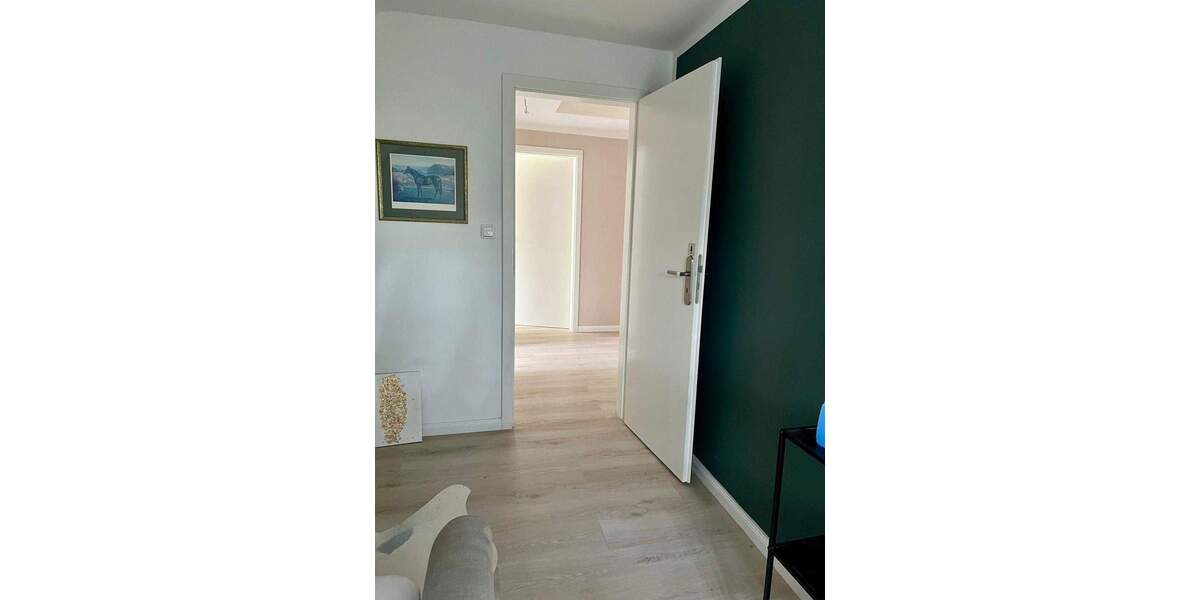 Einfamilienhaus Dassendorf - 5 Zimmer, 230 m&sup2;, 2.250&euro; | Angebot:25815064