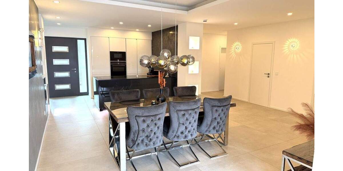 Etagenwohnung Worms Innenstadt - 4 Zimmer, 135 m&sup2;, 1.490&euro; | Angebot:25684740