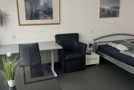 Wohnen auf Zeit in Stuttgart 1.100 € 1 zimmer