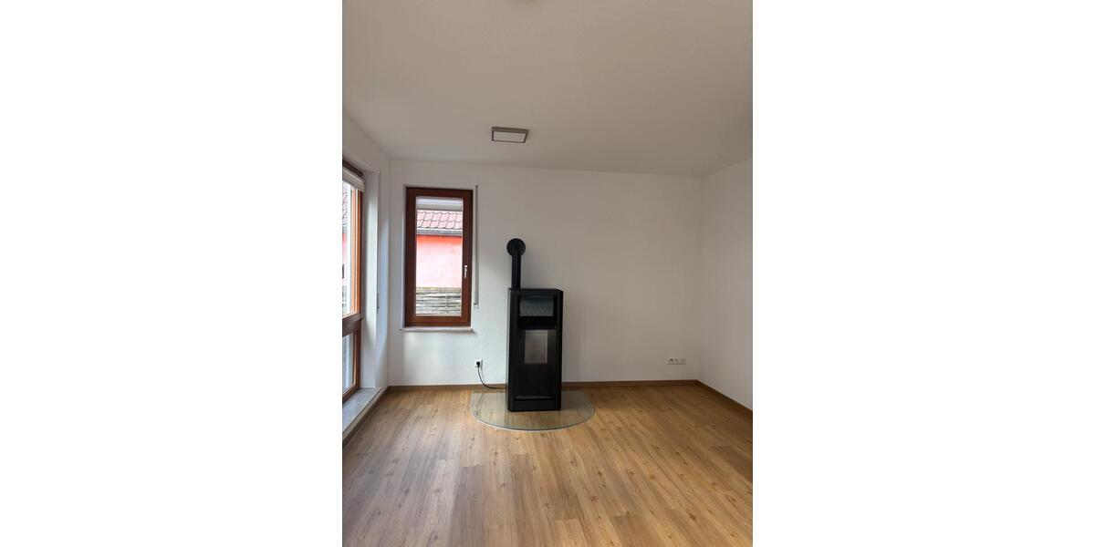 Erdgeschoßwohnung Wiernsheim - 2 Zimmer, 52 m&sup2;, 800&euro; | Angebot:25605441