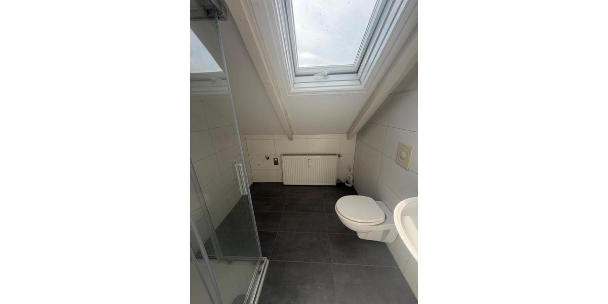 Dachgeschoßwohnung Hannover Bothfeld-Vahrenheide - 2 Zimmer, 45 m&sup2;, 700&euro; | Angebot:26549374