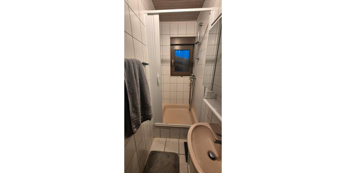 Hochparterre Gründau - 2 Zimmer, 63 m&sup2;, 610&euro; | Angebot:24550674