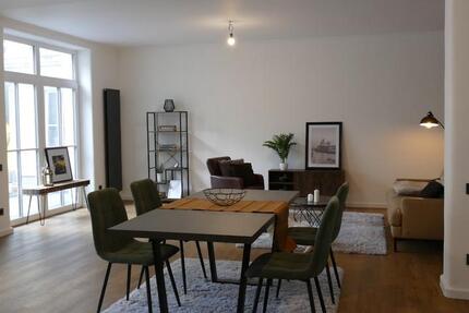 Wohnung Weilrod - 1 Zimmer, 83 m&sup2;, 790&euro; | Angebot:24271494