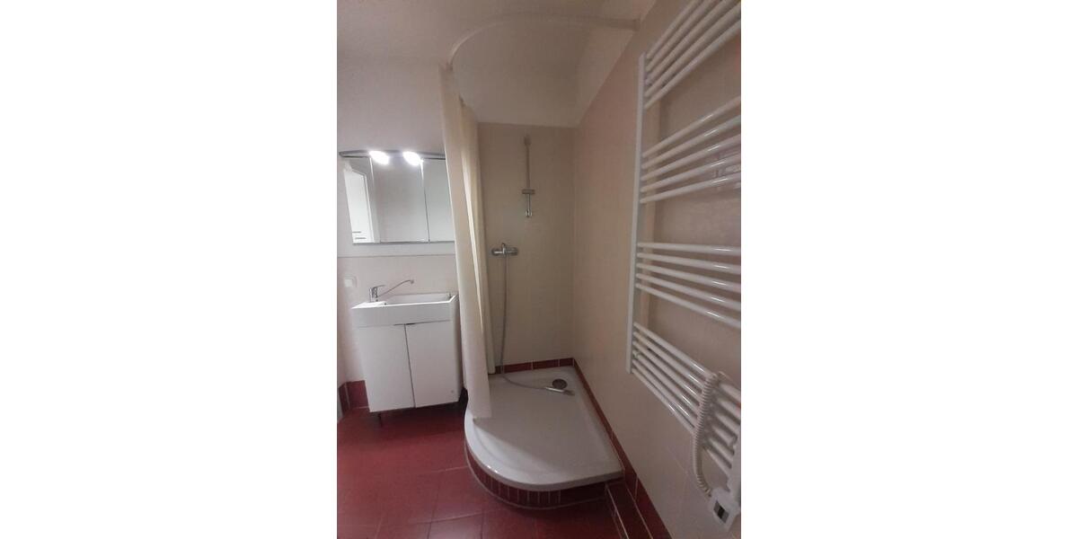 Erdgeschoßwohnung Erxleben - 1.5 Zimmer, 59 m&sup2;, 350&euro; | Angebot:26003573