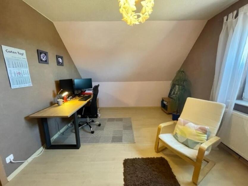 Große 5-Zimmer-Wohnung in Bohmte - 2 Balkone, Kamin & Einbauküche