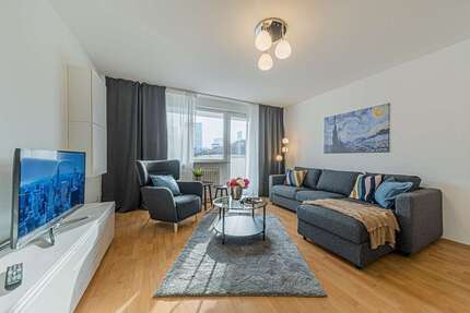 Wohnung zum Mieten in Frankfurt 2.370 € 66 m²