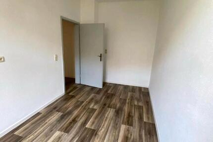 Wohnung Oelsnitz (Vogtland) - 3 Zimmer, 58 m&sup2;, 600&euro; | Angebot:25486656