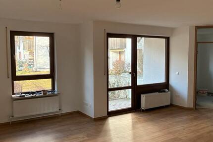 Wohnung Landshut Landshut-West - 3 Zimmer, 93 m&sup2;, 1.255&euro; | Angebot:25051977