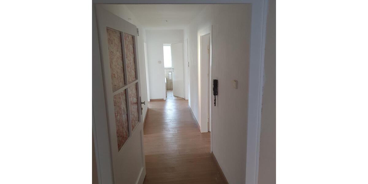 Etagenwohnung Bad Mergentheim - 4 Zimmer, 85 m&sup2;, 800&euro; | Angebot:25332641