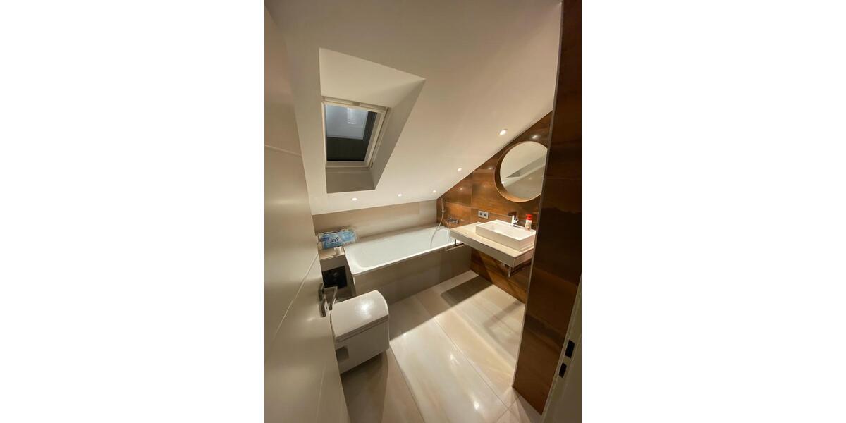 Dachgeschoßwohnung Arnsberg Obereimer - 3 Zimmer, 74 m&sup2;, 680&euro; | Angebot:26298761