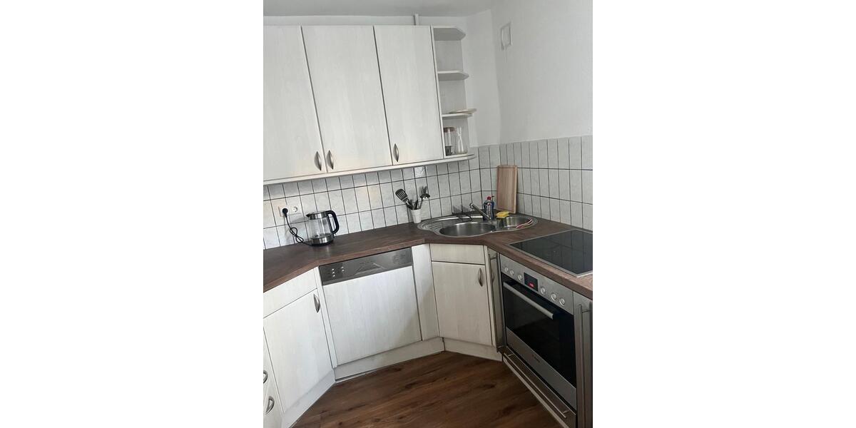 Erdgeschoßwohnung Albstadt - 1 Zimmer, 140 m&sup2;, 470&euro; | Angebot:26495041