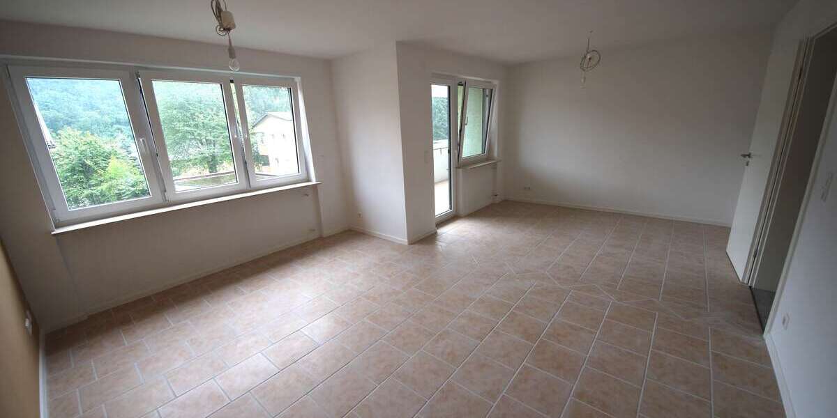 Etagenwohnung Neckarzimmern - 3.5 Zimmer, 84 m&sup2;, 840&euro; | Angebot:27215622
