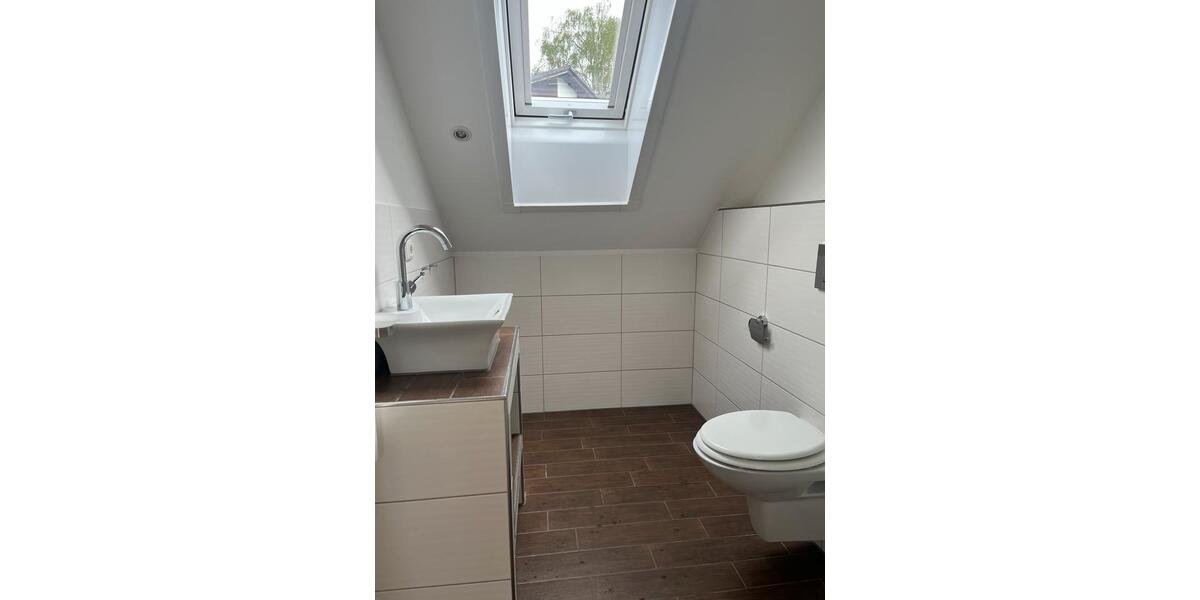 Dachgeschoßwohnung Michelstadt - 3 Zimmer, 60 m&sup2;, 860&euro; | Angebot:26595243