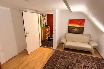Wohnung Stuttgart Feuerbach - 4 Zimmer, 45 m&sup2;, 450&euro; | Angebot:25102706