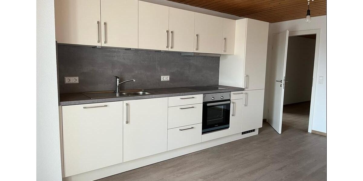 Dachgeschoßwohnung Görwihl - 2.5 Zimmer, 92 m&sup2;, 823&euro; | Angebot:22789626