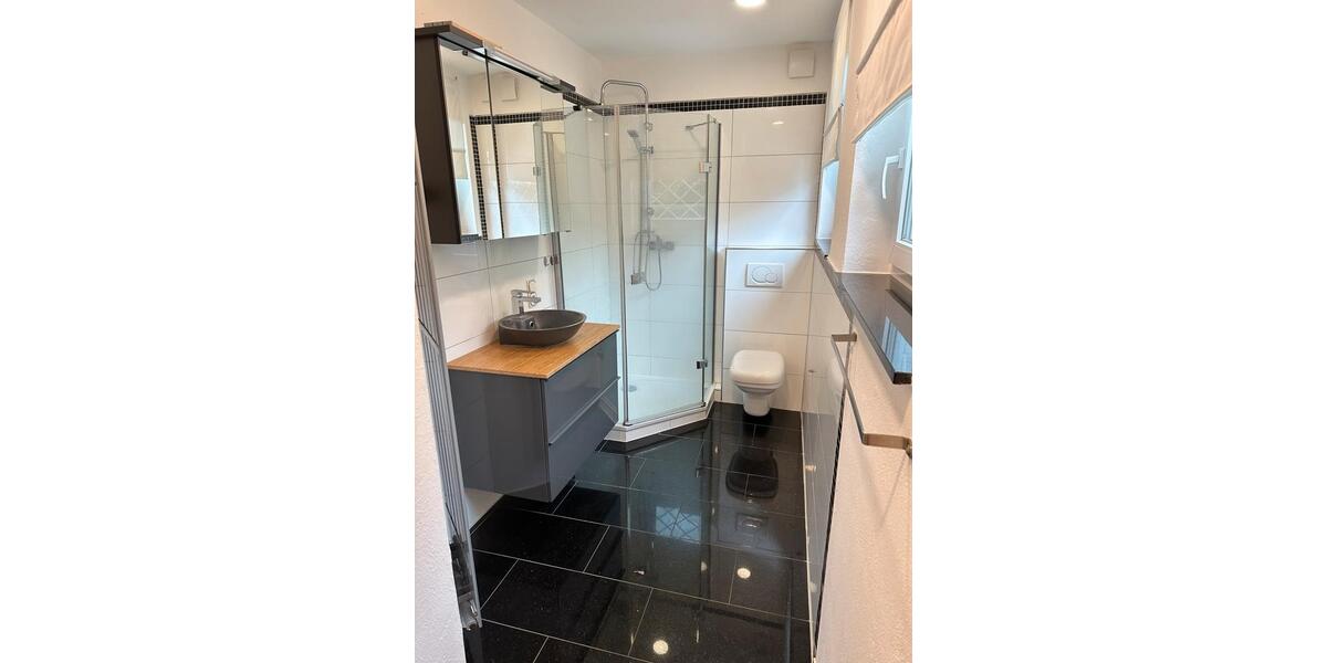 Erdgeschoßwohnung Ebsdorfergrund - 3 Zimmer, 80 m&sup2;, 750&euro; | Angebot:26649770