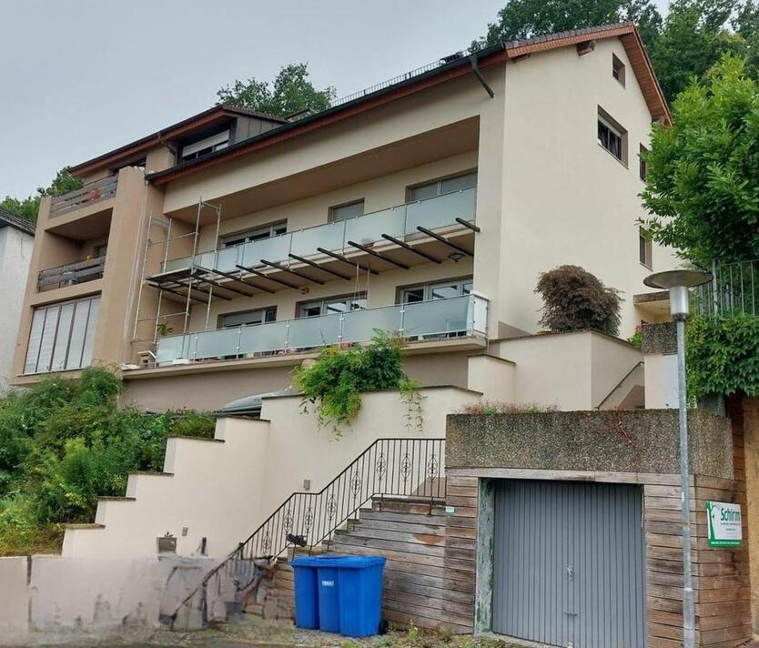 4 Zimmer Wohnung zur Miete : EBK, Garten und Garage - Traumhafter Ausblick bei Neckarsulm