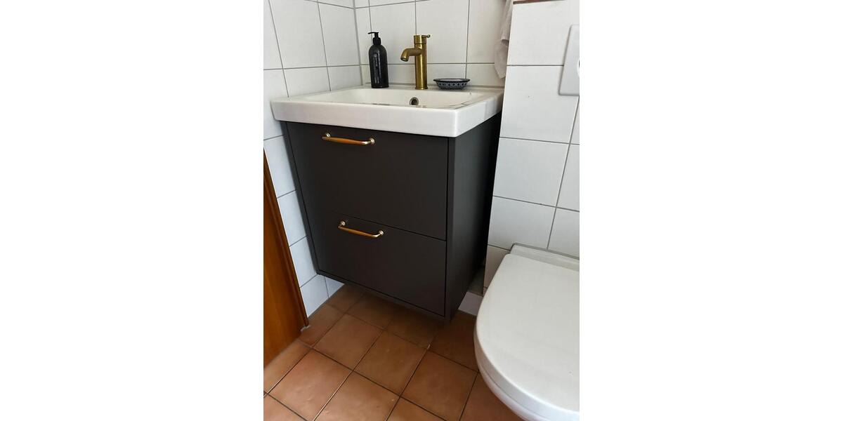Etagenwohnung Haseldorf - 4 Zimmer, 105 m&sup2;, 1.100&euro; | Angebot:24841934