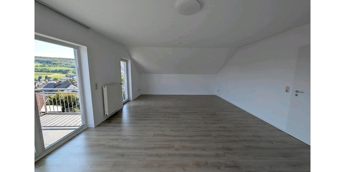Dachgeschoßwohnung Greifenstein - 2 Zimmer, 92 m&sup2;, 800&euro; | Angebot:26522696