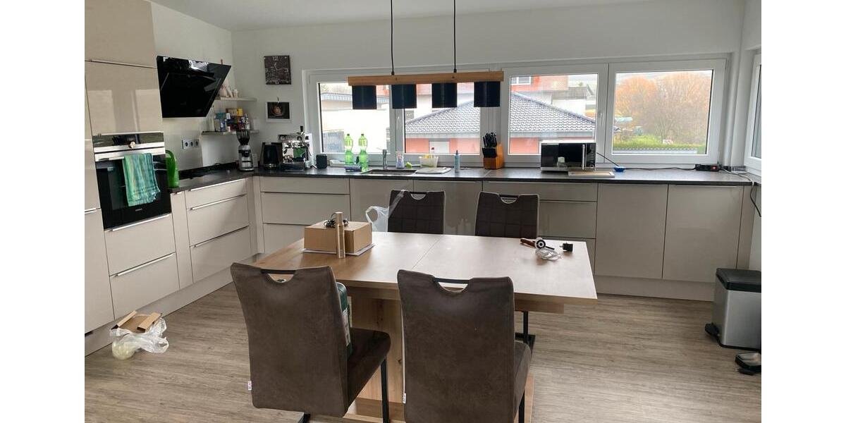 Dachgeschoßwohnung Gensingen - 2 Zimmer, 88 m&sup2;, 1.000&euro; | Angebot:24770595